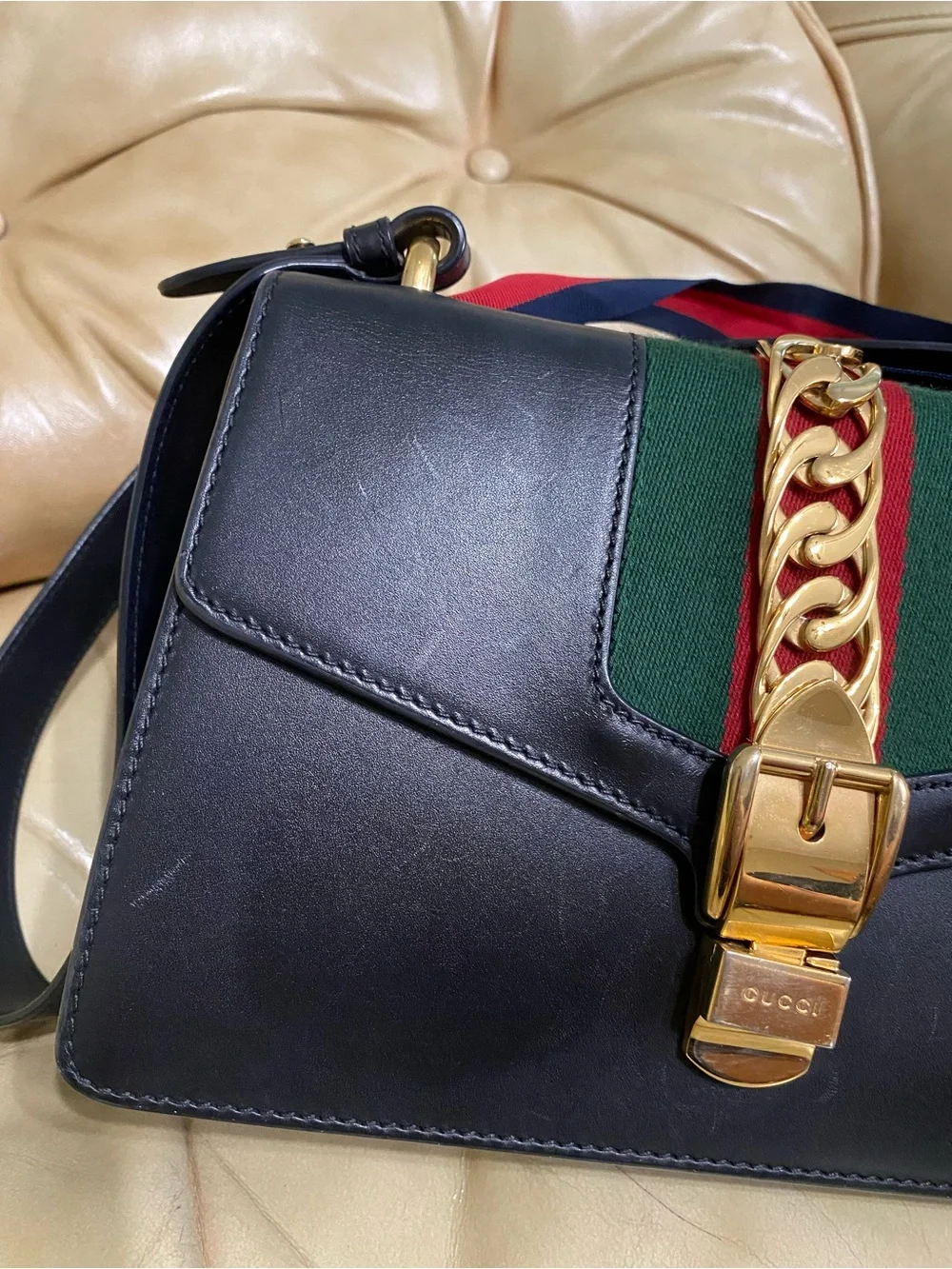 Sale! COA Gucci Sylvie SCUFFS Small Satchel w/Ribbon Strap Black Leather Chain - Picture 8 of 16